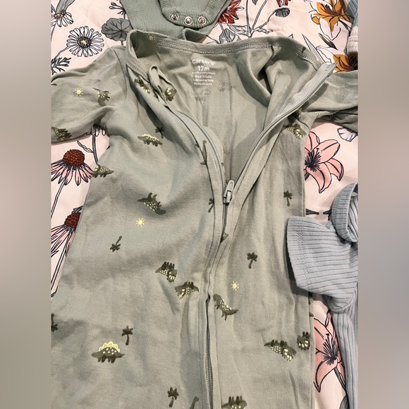 Gender neutral bundle - Picture 2 of 6